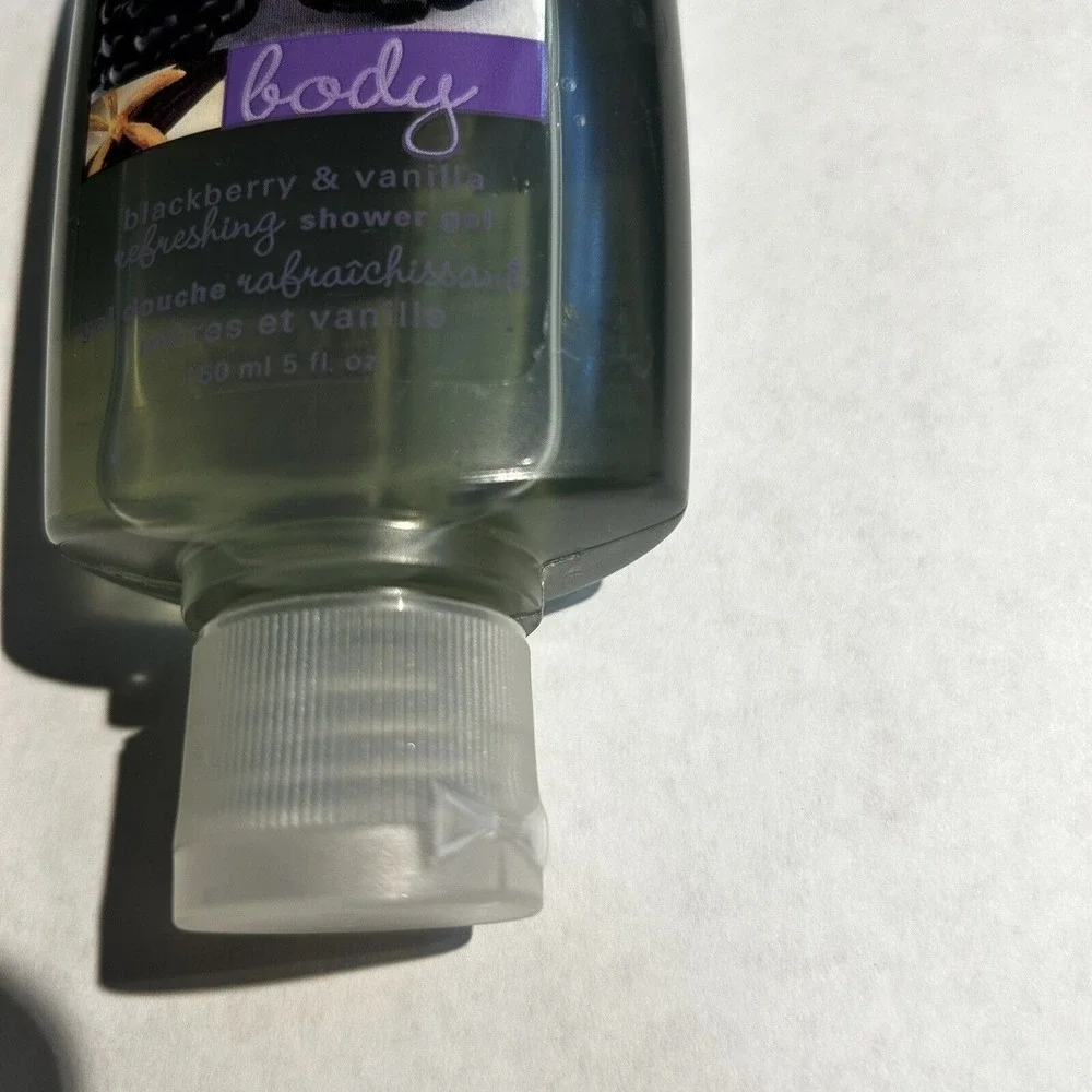 Avon Naturals BLACKBERRY & VANILLA Shower Gel Body Wash Full Size SEALED